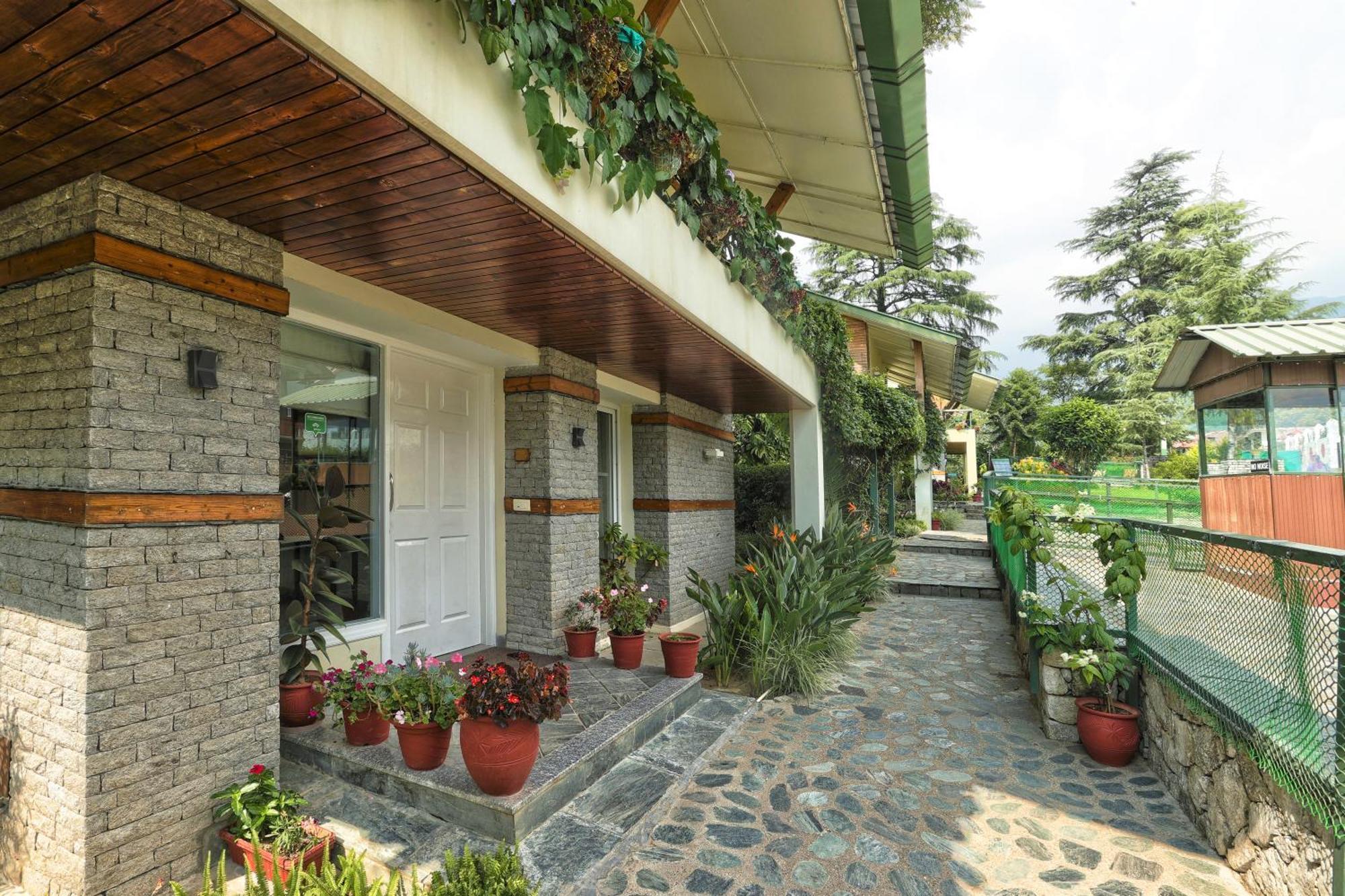 Lamrin Norwood Green Palampur, Himachal Pradesh Exterior photo